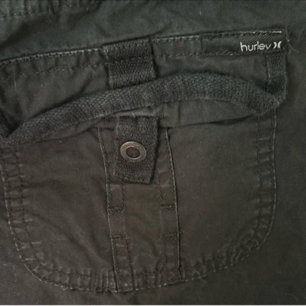 Hurley Black Cargo Pants - Picture 9 of 9